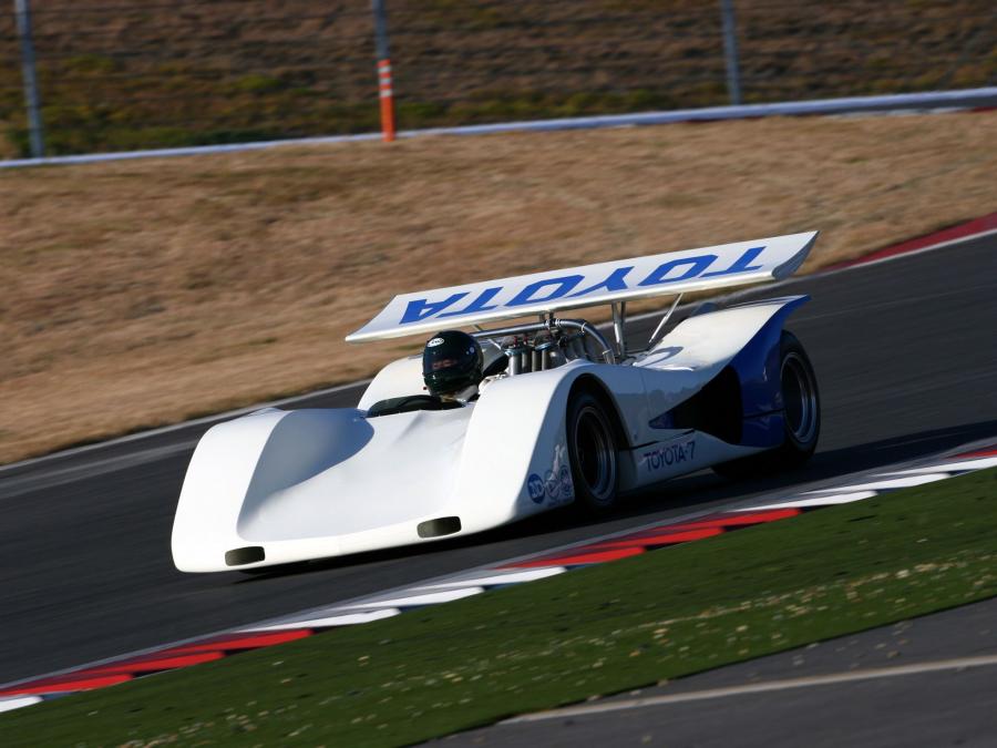  Toyota 7 1967 года  (фото 3 из 4)
